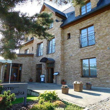 Hotel Villa Romantica Kolín Extérieur photo